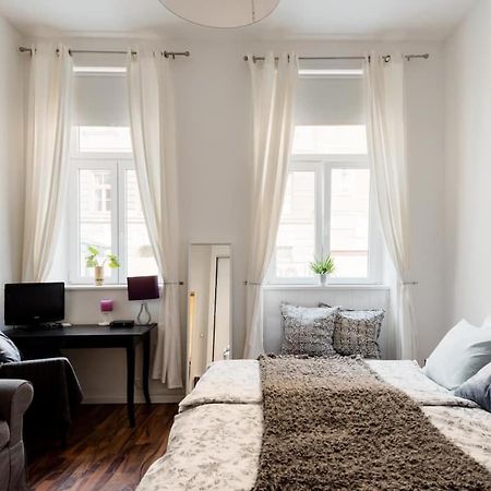 Luxurious And Spacious 5 Min Walk To City Center, 1-2 Vienna Esterno foto