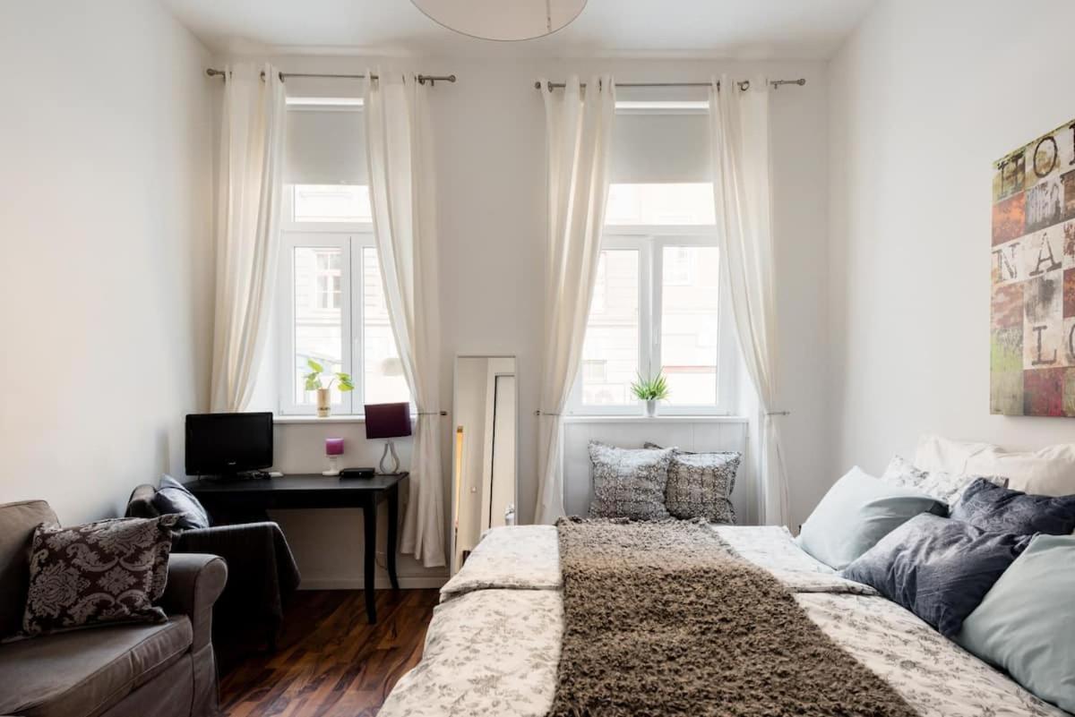 Luxurious And Spacious 5 Min Walk To City Center, 1-2 Vienna Esterno foto