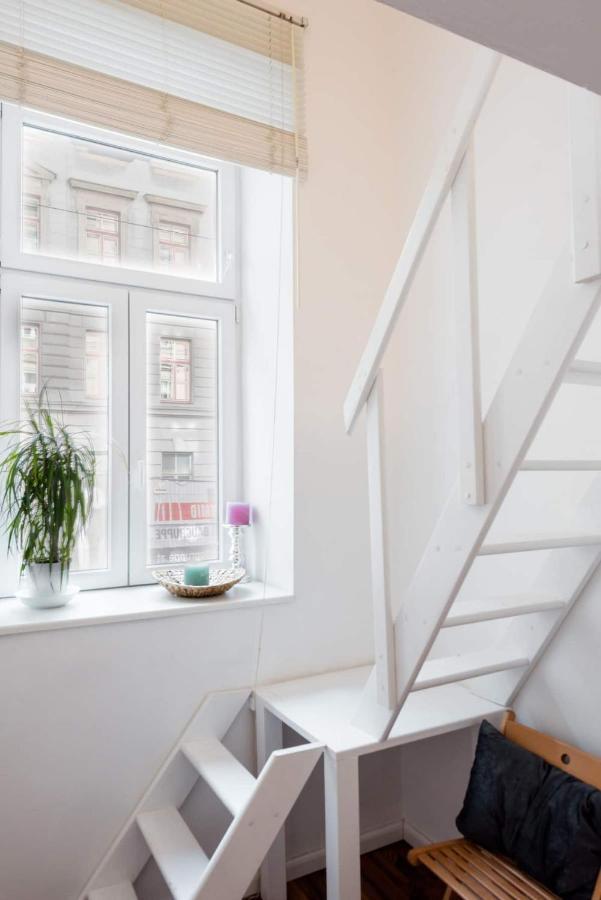 Luxurious And Spacious 5 Min Walk To City Center, 1-2 Vienna Esterno foto
