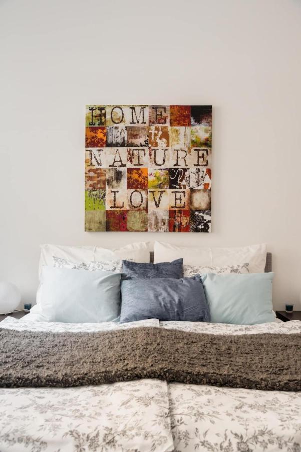 Luxurious And Spacious 5 Min Walk To City Center, 1-2 Vienna Esterno foto